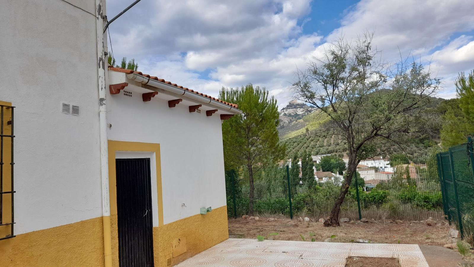 Finca en venta en Segura de la Sierra